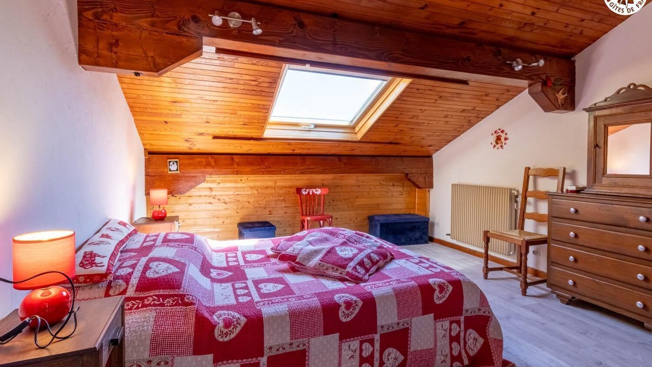 Photo of Bedroom in Mercury