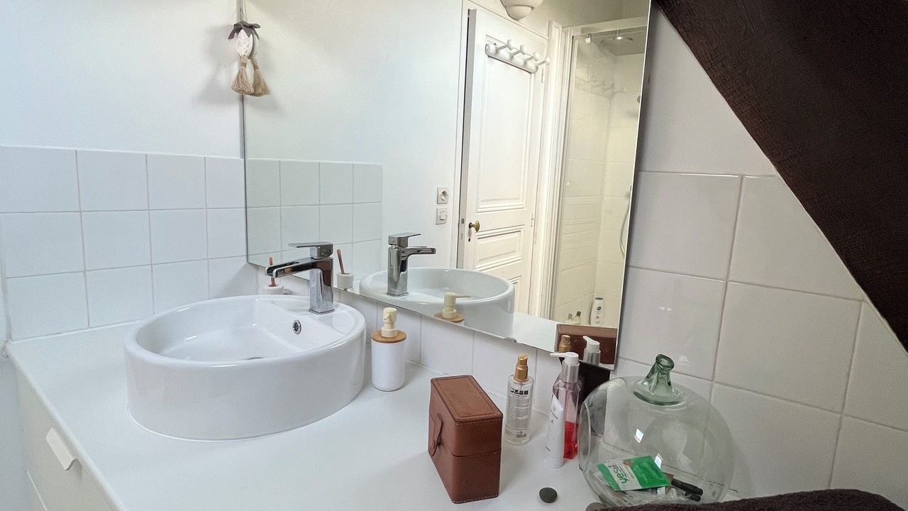 Photo of Bathroom in Fontaine-Sous-Jouy