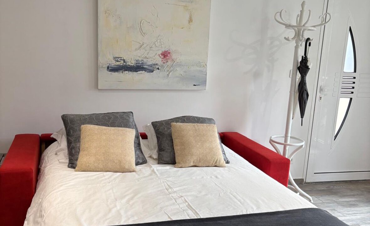 Photo of Bedroom in Plateau - Mont-Valerien