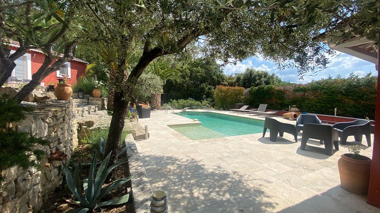 Photo of Outdoor in La Roquebrussanne