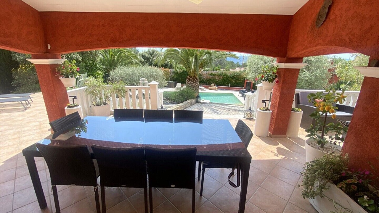 Photo of Outdoor in La Roquebrussanne