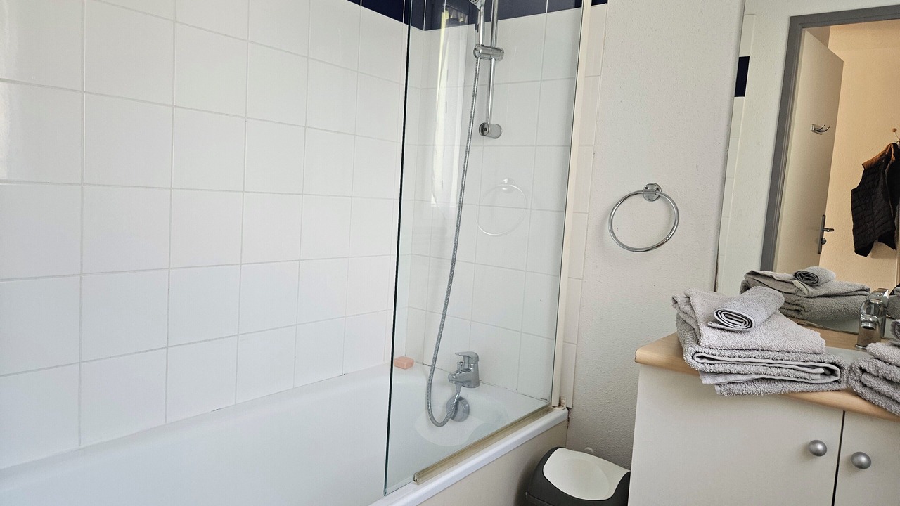 Photo of Bathroom in Saint-Geniez-d'Olt