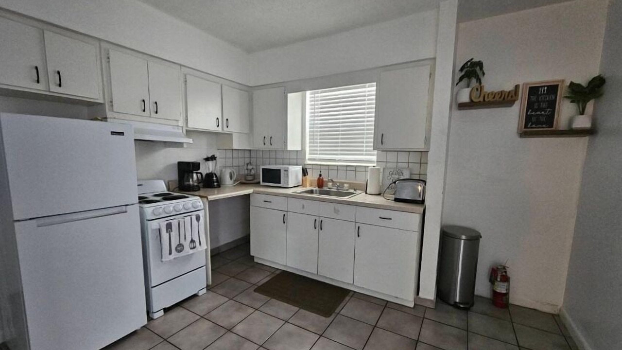 Photo of Kitchen in Downtown Hollywood