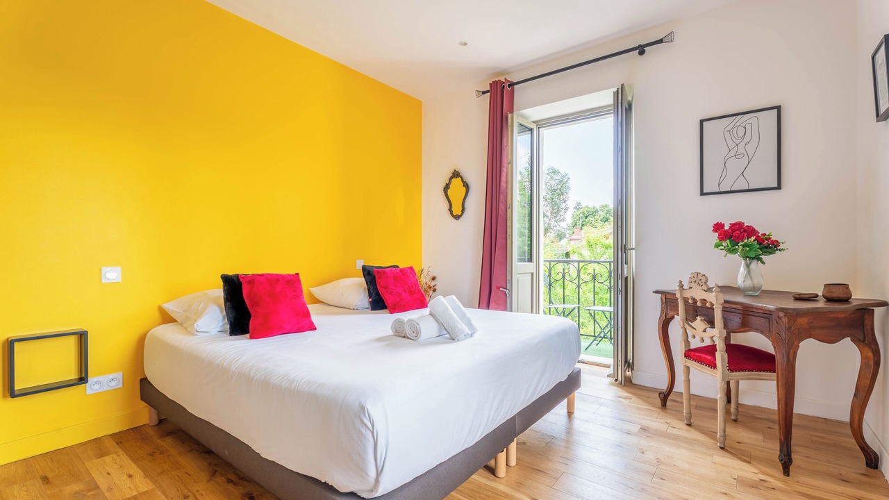 Photo of Bedroom in Dardilly