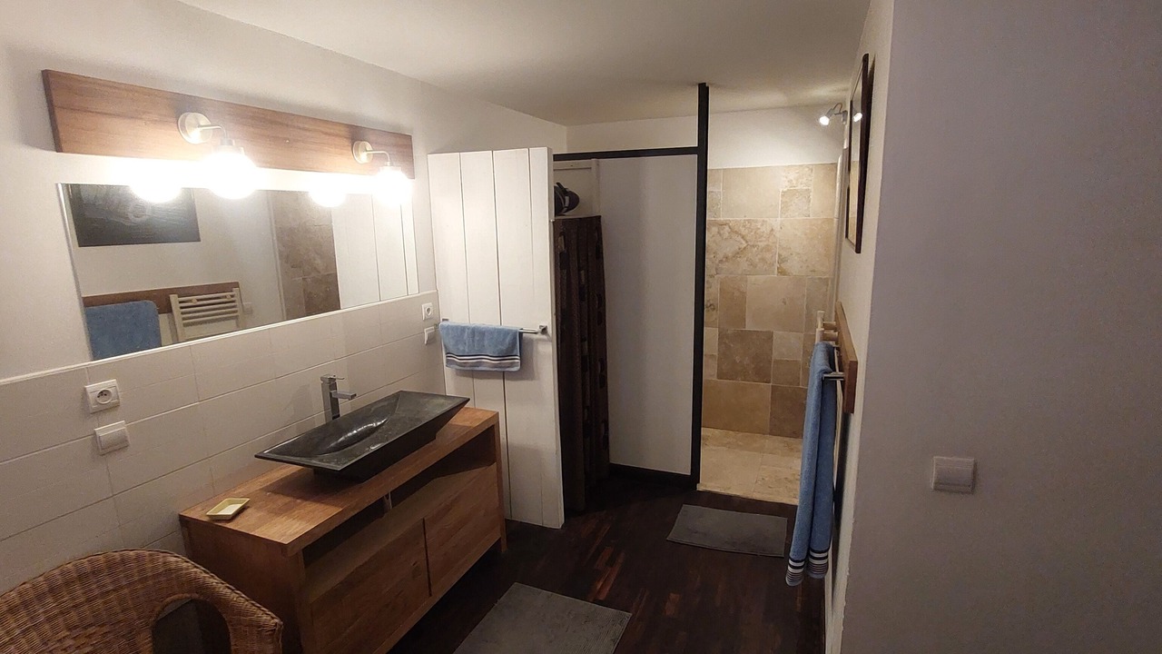 Photo of Bathroom in Ciboure