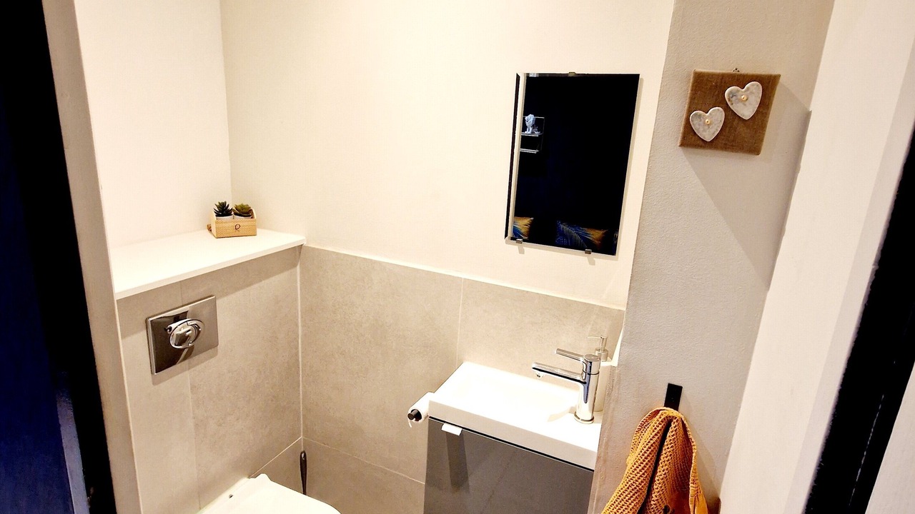Photo of Bathroom in Collonges-au-Mont-d'Or