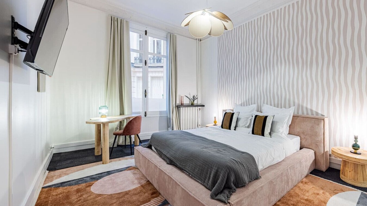 Photo of Bedroom in Faubourg-du-Roule