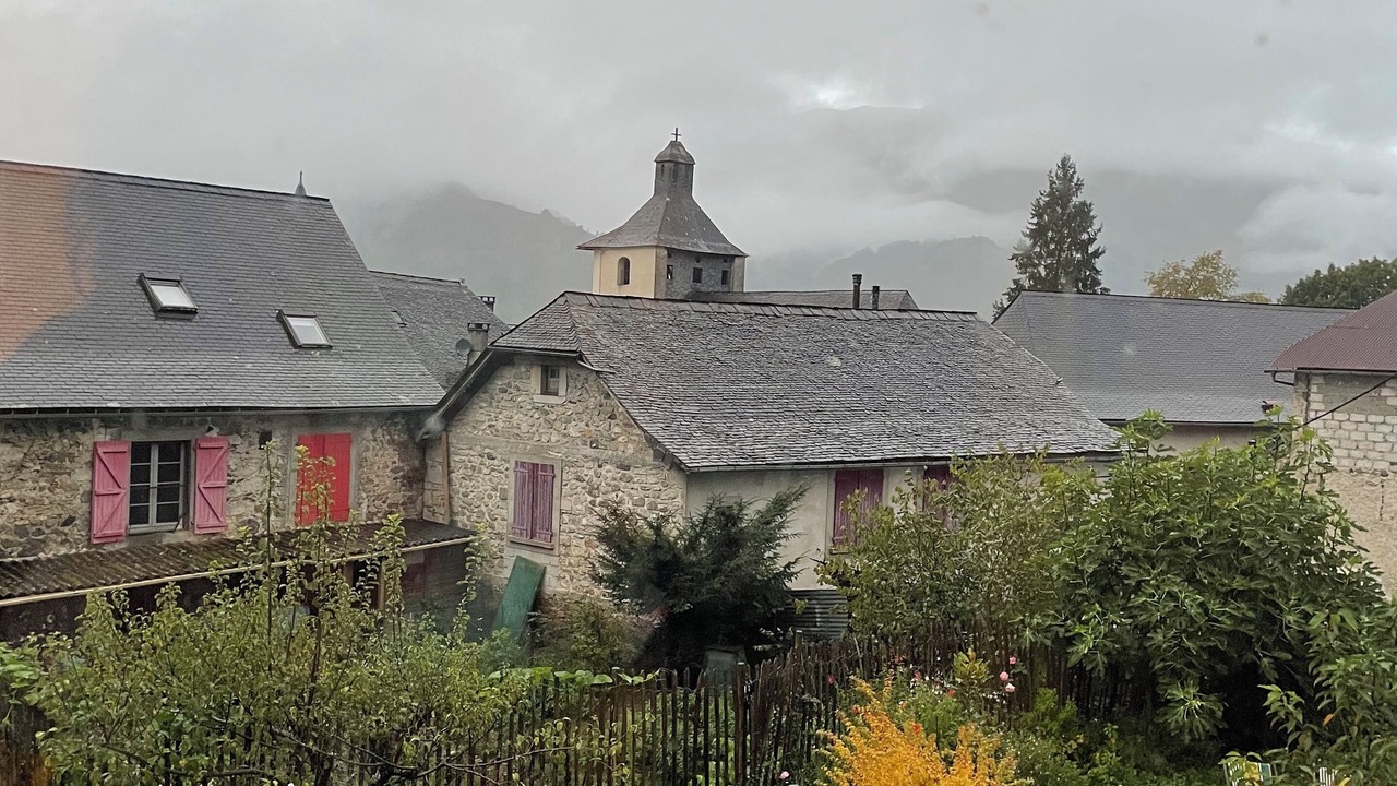 Photo of Outdoor in Accous