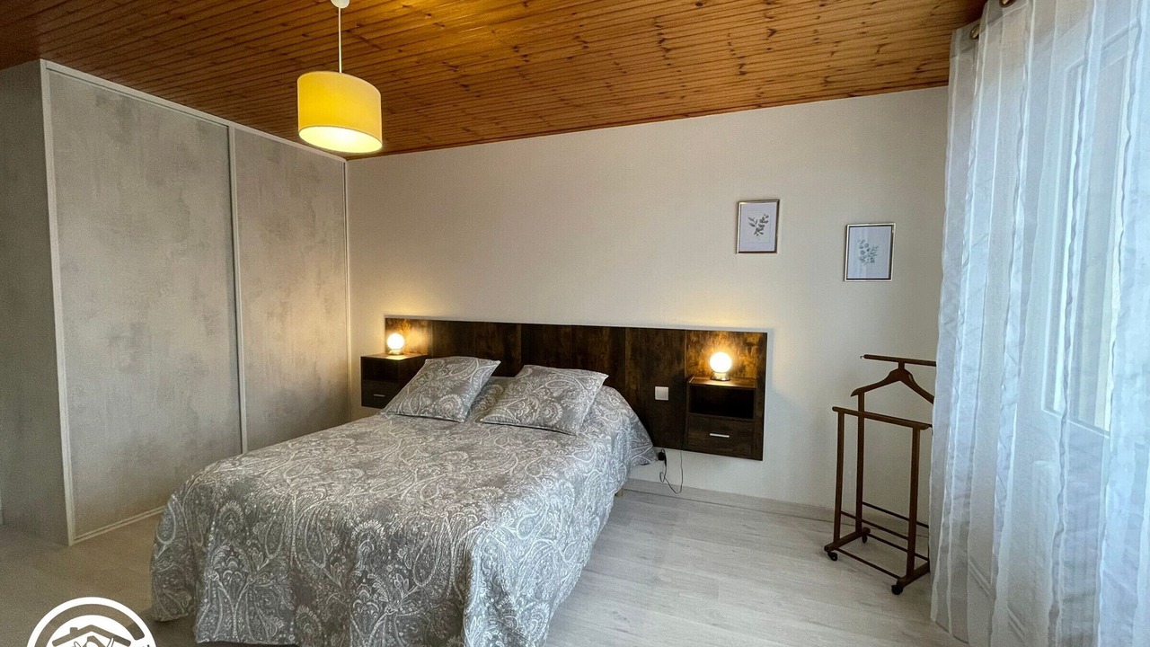 Photo of Bedroom in Vaire