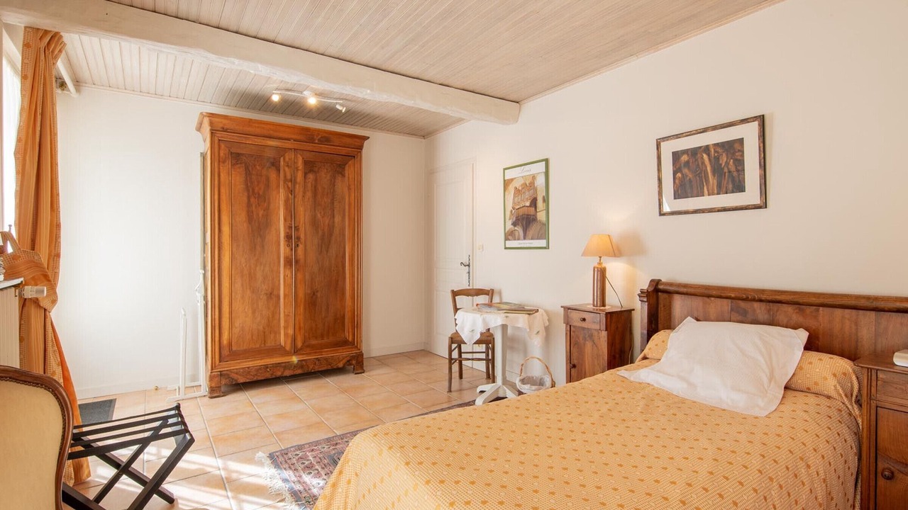 Photo of Bedroom in Saint-Benoit-sur-Loire