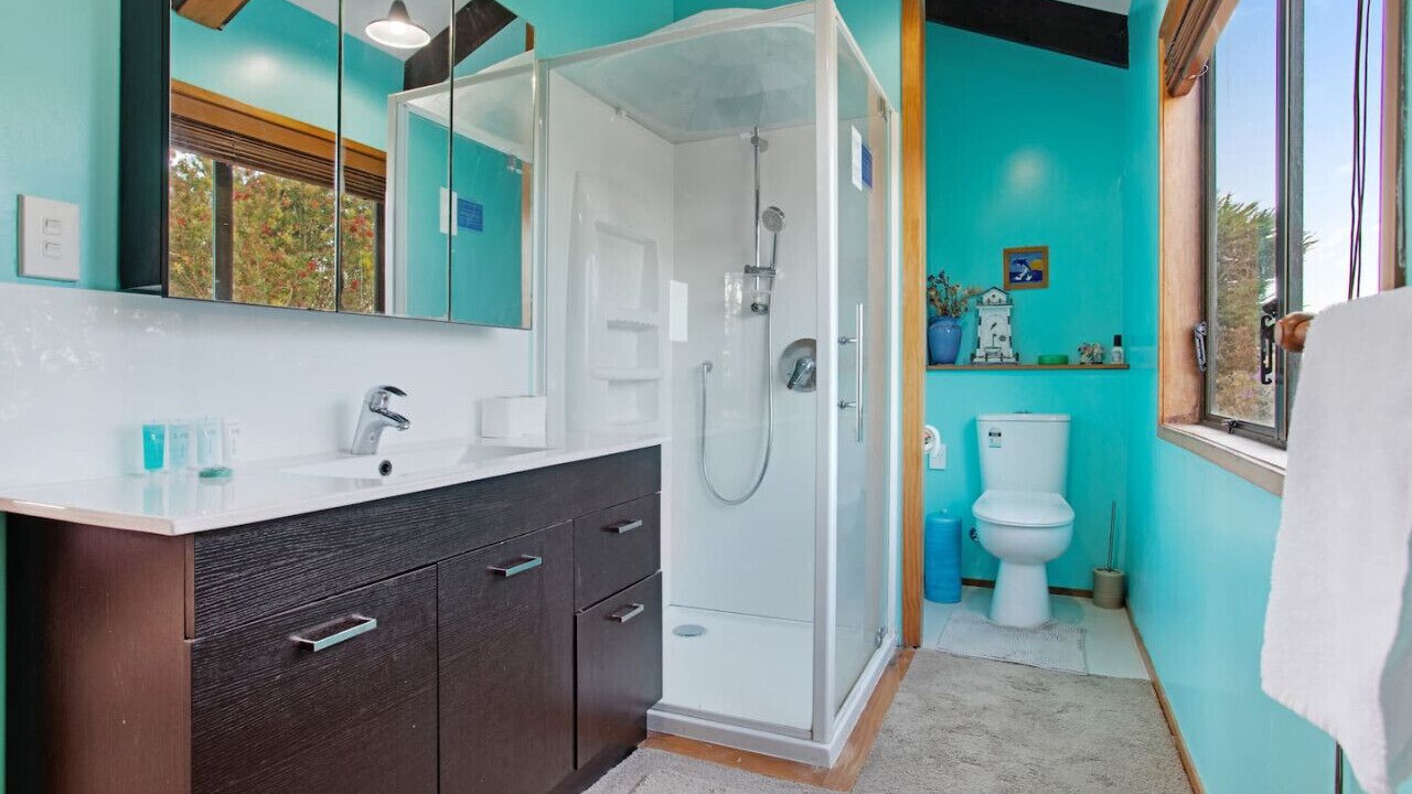 Photo of Bathroom in Lynfield