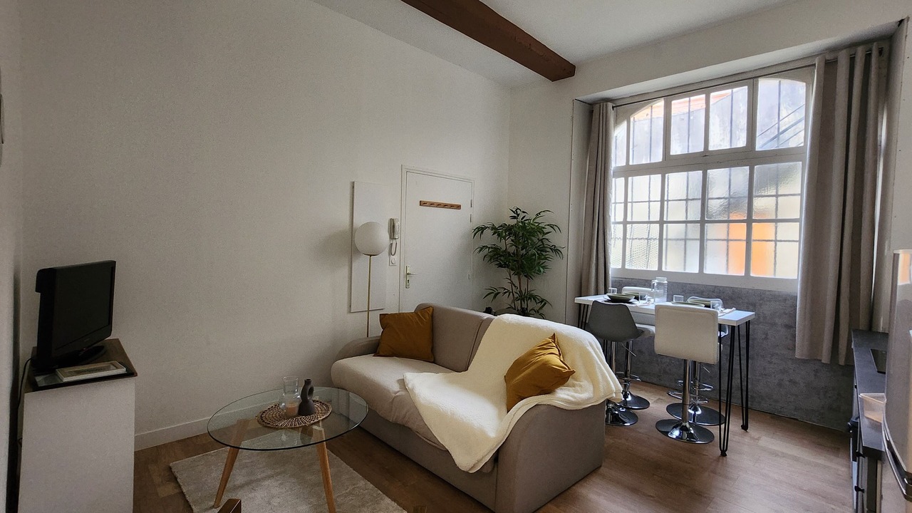 Photo of Livingroom in Orthez