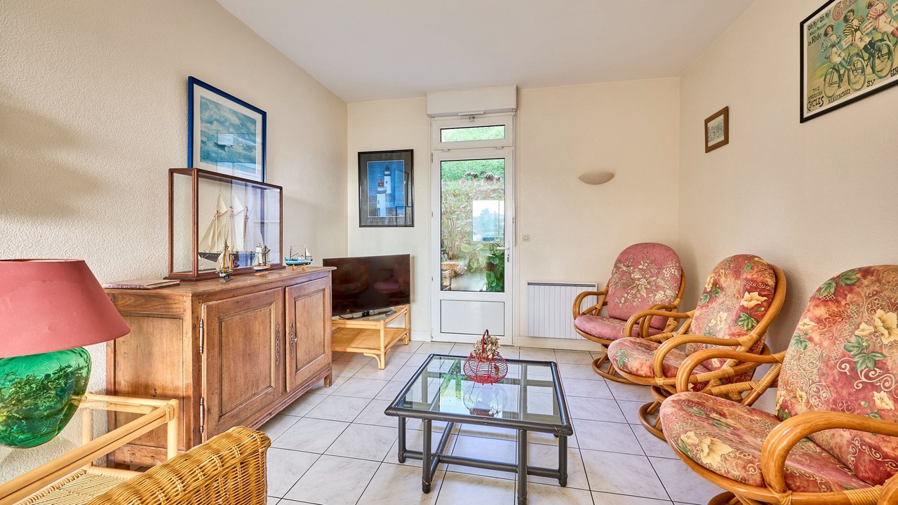 Photo of Livingroom in Port-en-Bessin-Huppain