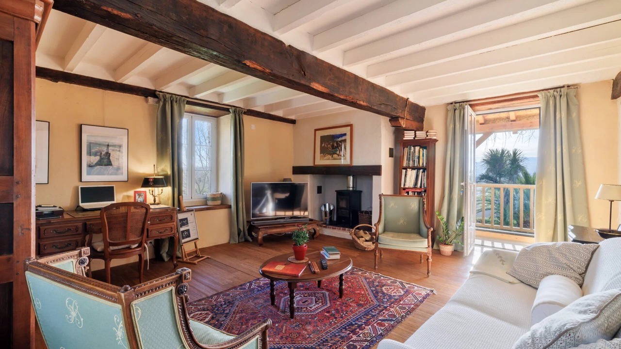 Photo of Livingroom in Saucede