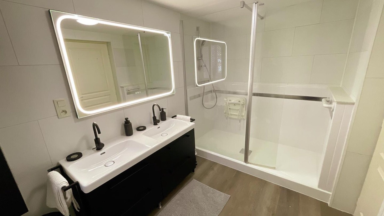 Photo of Bathroom in Lignieres-de-Touraine