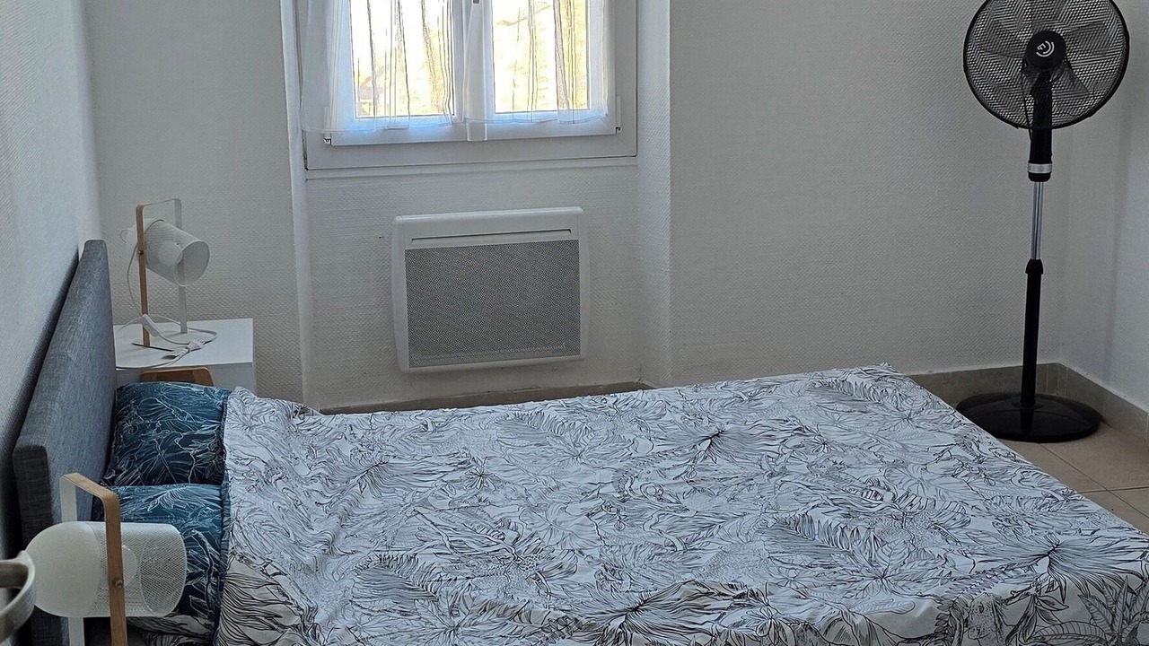 Photo of Bedroom in Prado-Perier