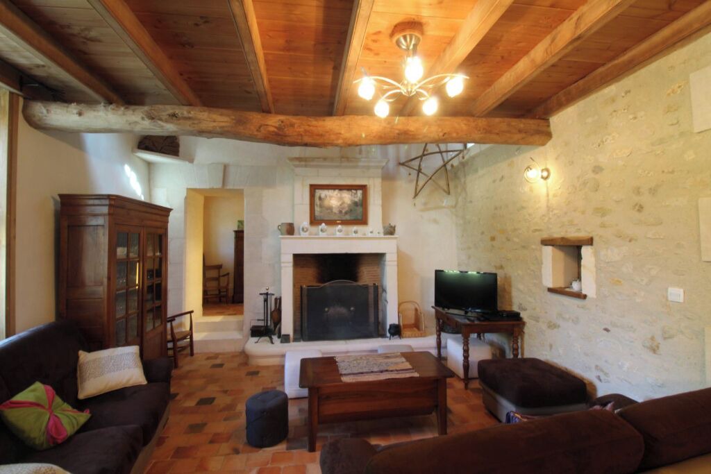 Photo of Livingroom in Saint-Bris-des-Bois