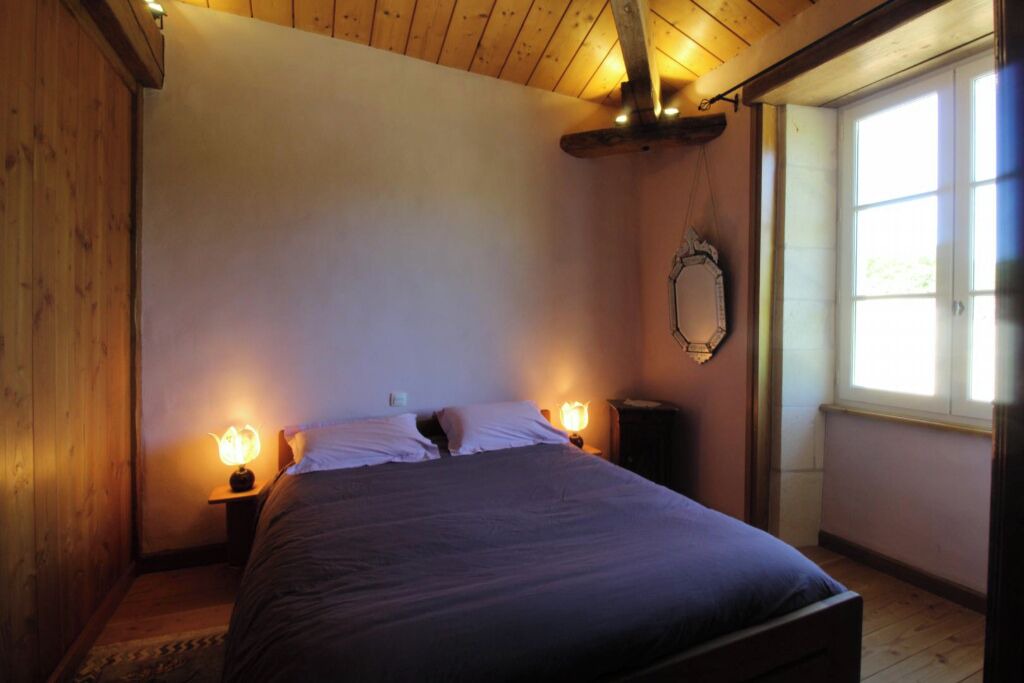 Photo of Bedroom in Saint-Bris-des-Bois