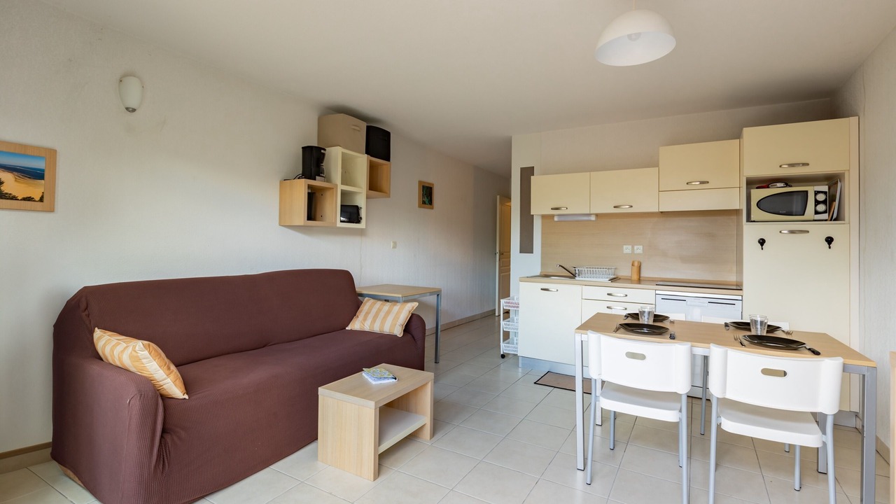 Photo of Livingroom in Azille