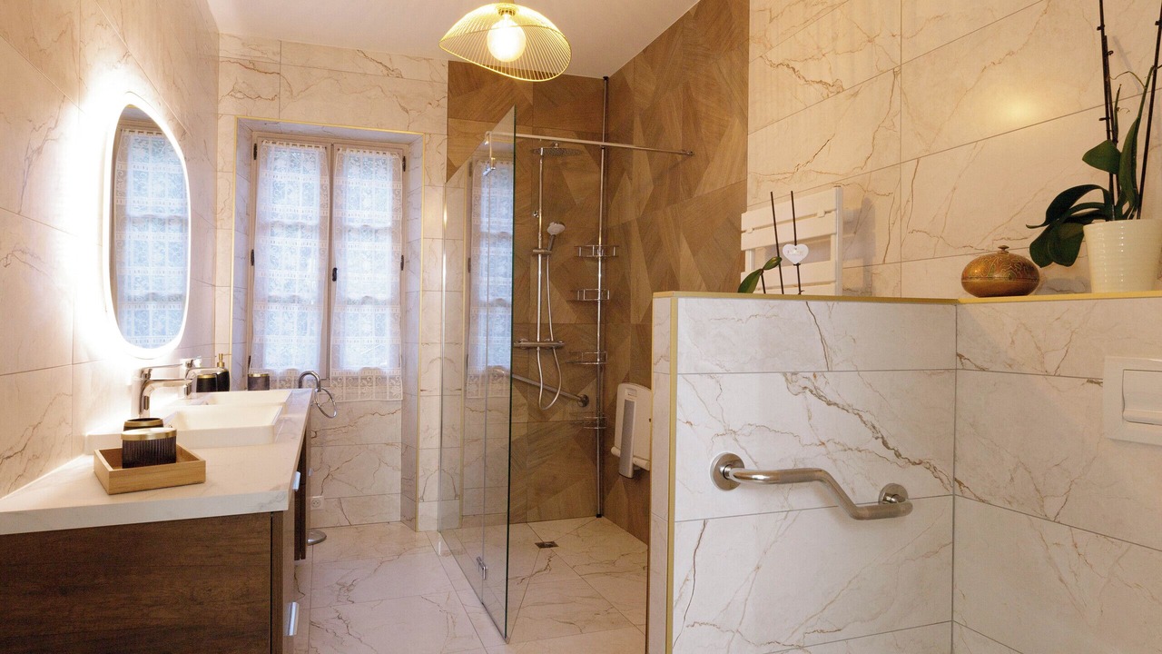 Photo of Bathroom in Cendrieux