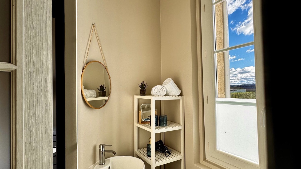 Photo of Bathroom in Saint-Sulpice-de-Faleyrens