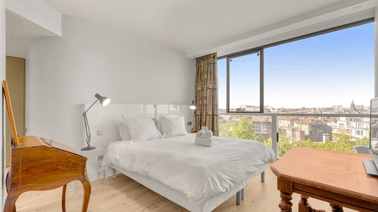 Photo of Bedroom in Victor Hugo District
