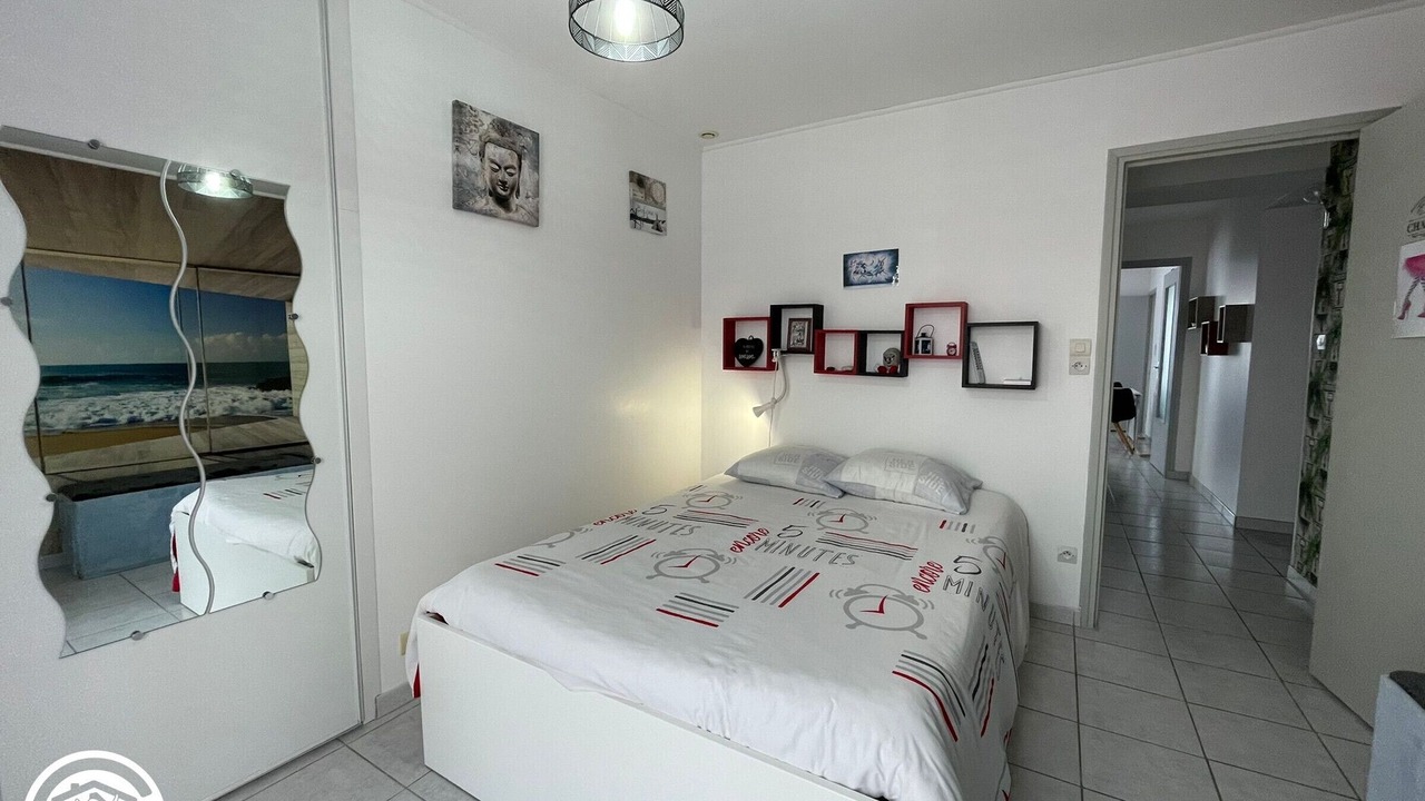 Photo of Bedroom in Saint-Andre-Goule-d'Oie