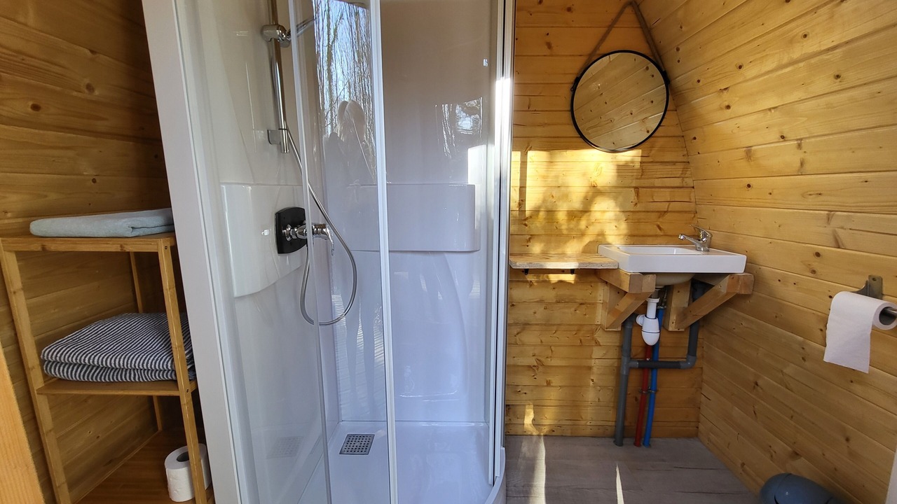 Photo of Bathroom in Paimpont