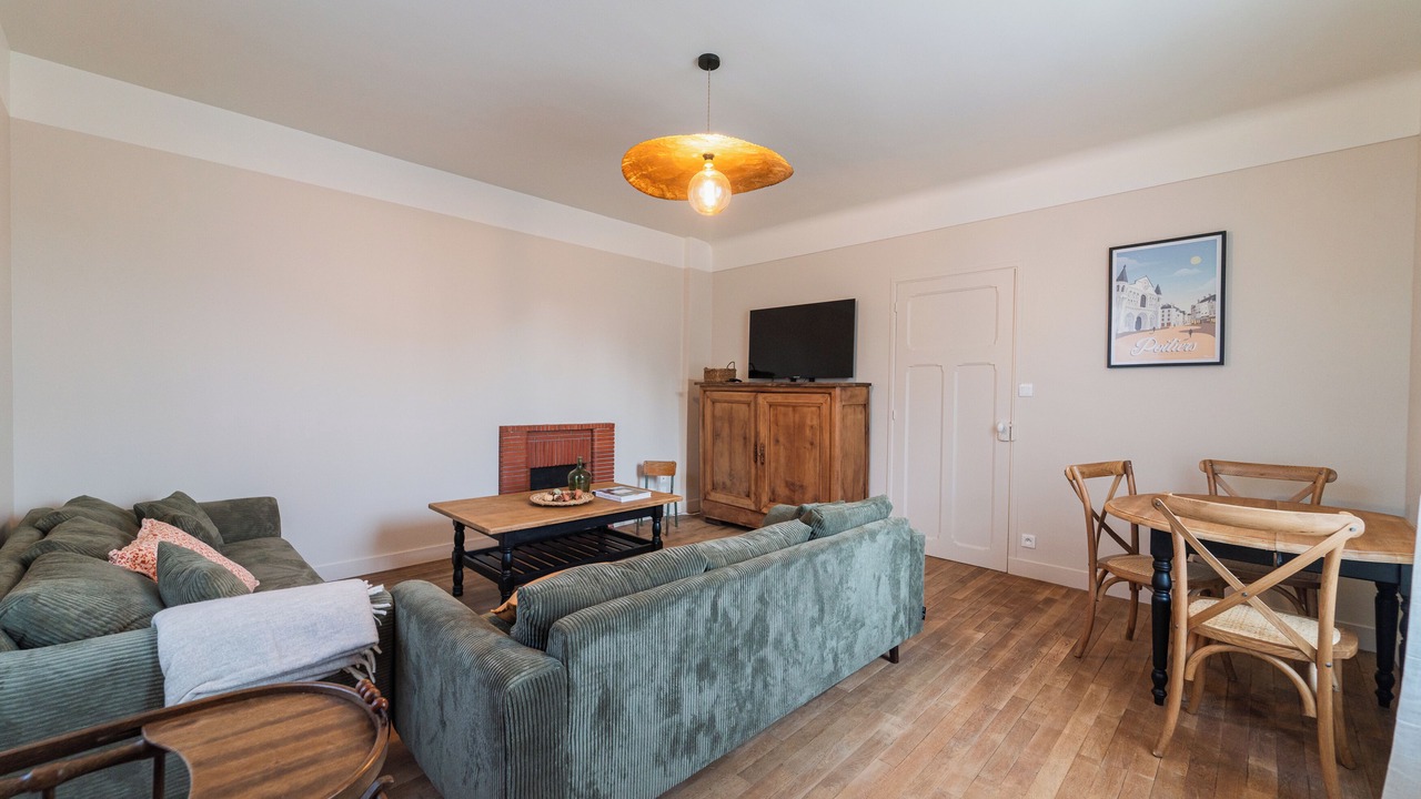Photo of Livingroom in Chasseneuil-du-Poitou