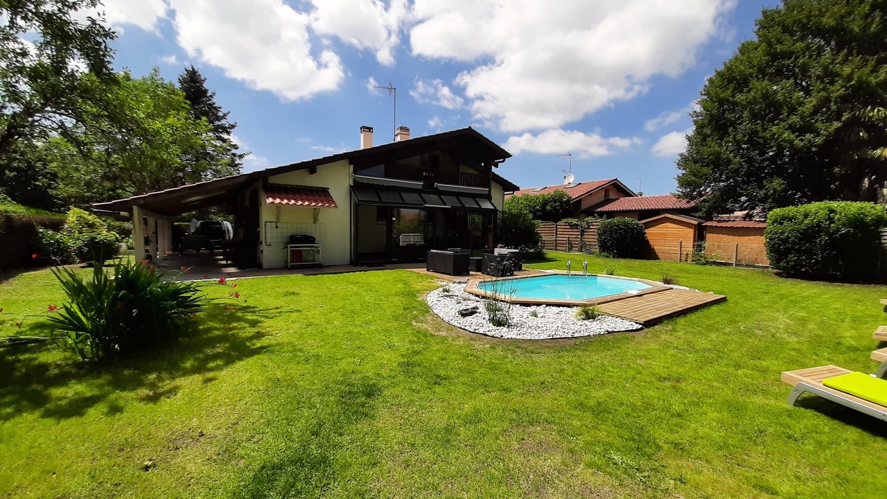 Photo of Outdoor in Tosse