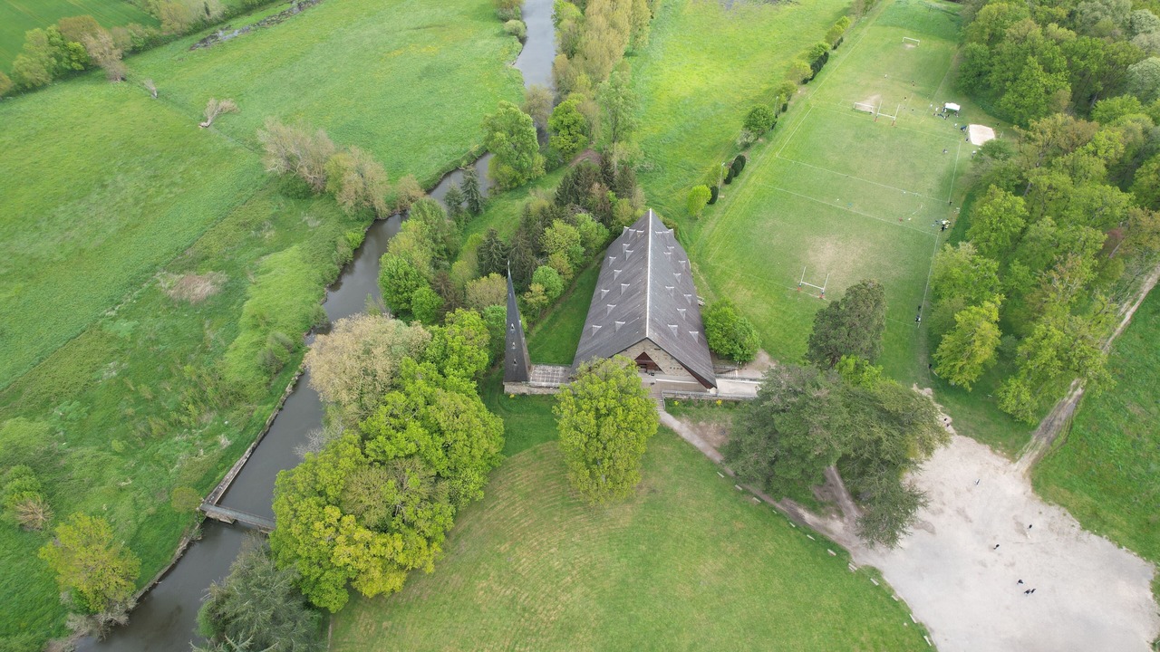 Photo of Outdoor in Nyoiseau