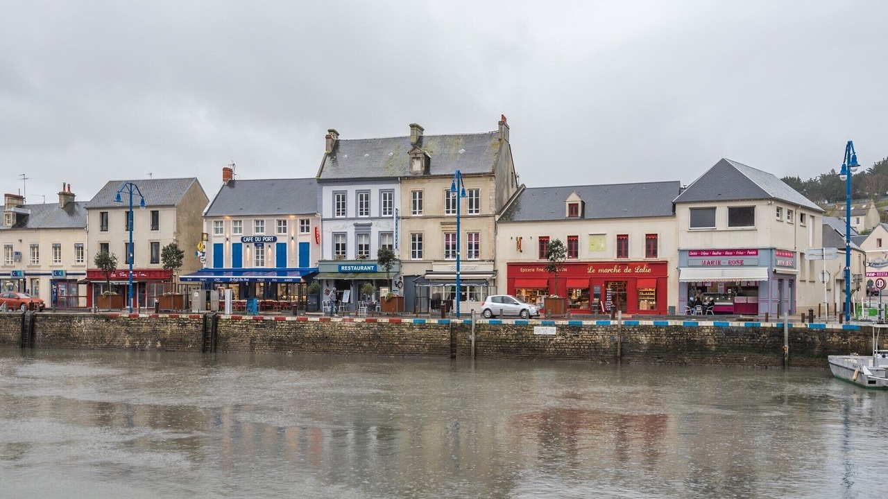 Photo of Others in Port-en-Bessin-Huppain
