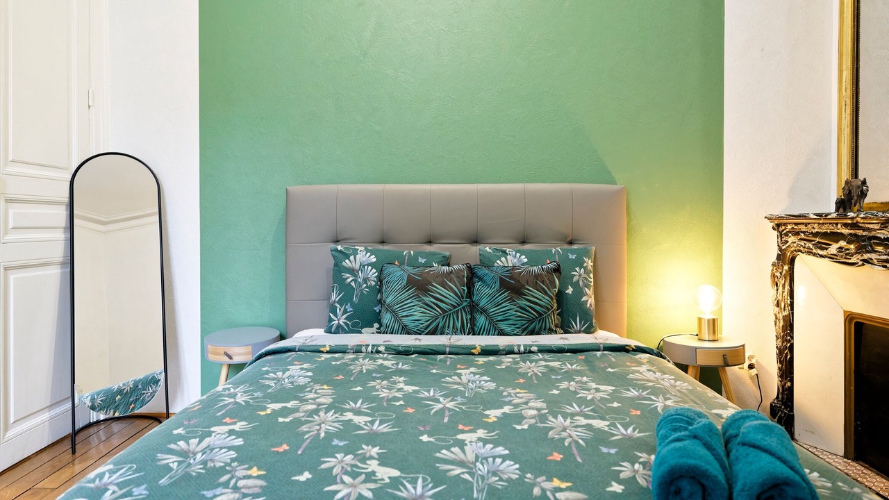 Photo of Bedroom in Saint Nicolas - Charles III - Ville vieille - Trois Maisons - Leopold