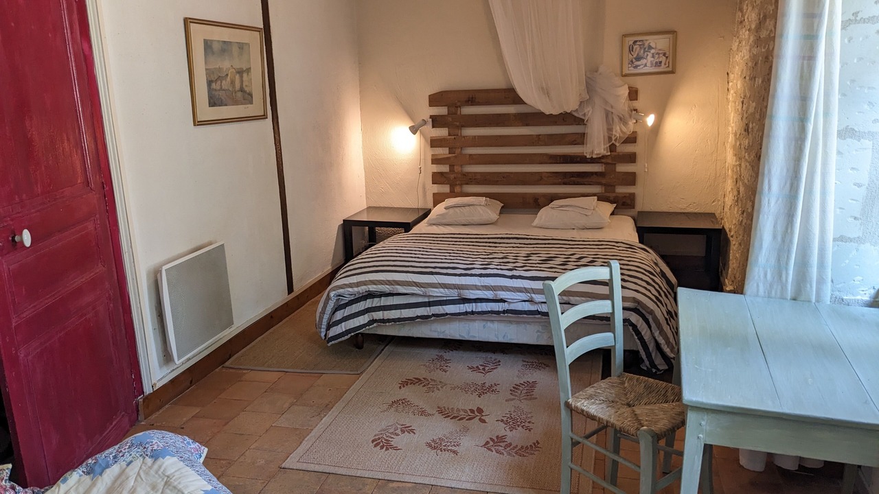 Photo of Bedroom in Verneuil-le-Chateau