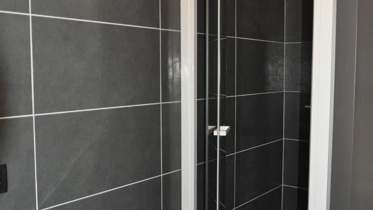 Photo of Bathroom in Reims City Centre