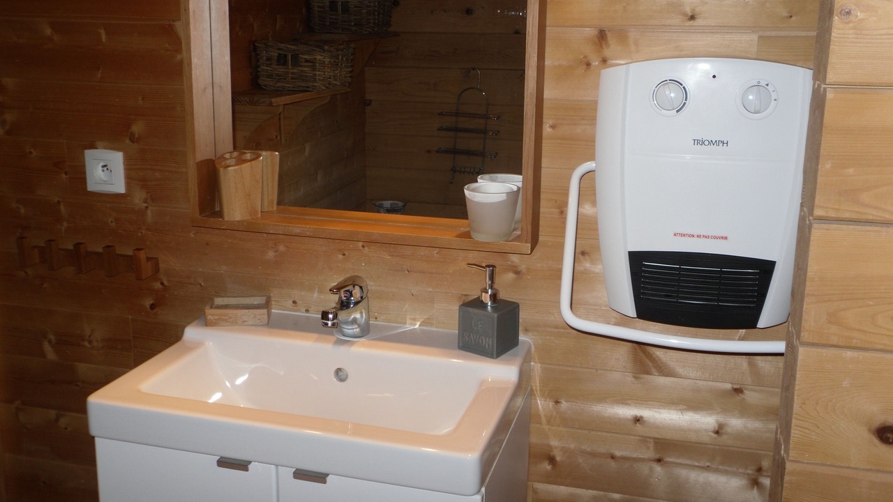 Photo of Bathroom in Font-Romeu-Odeillo-Via