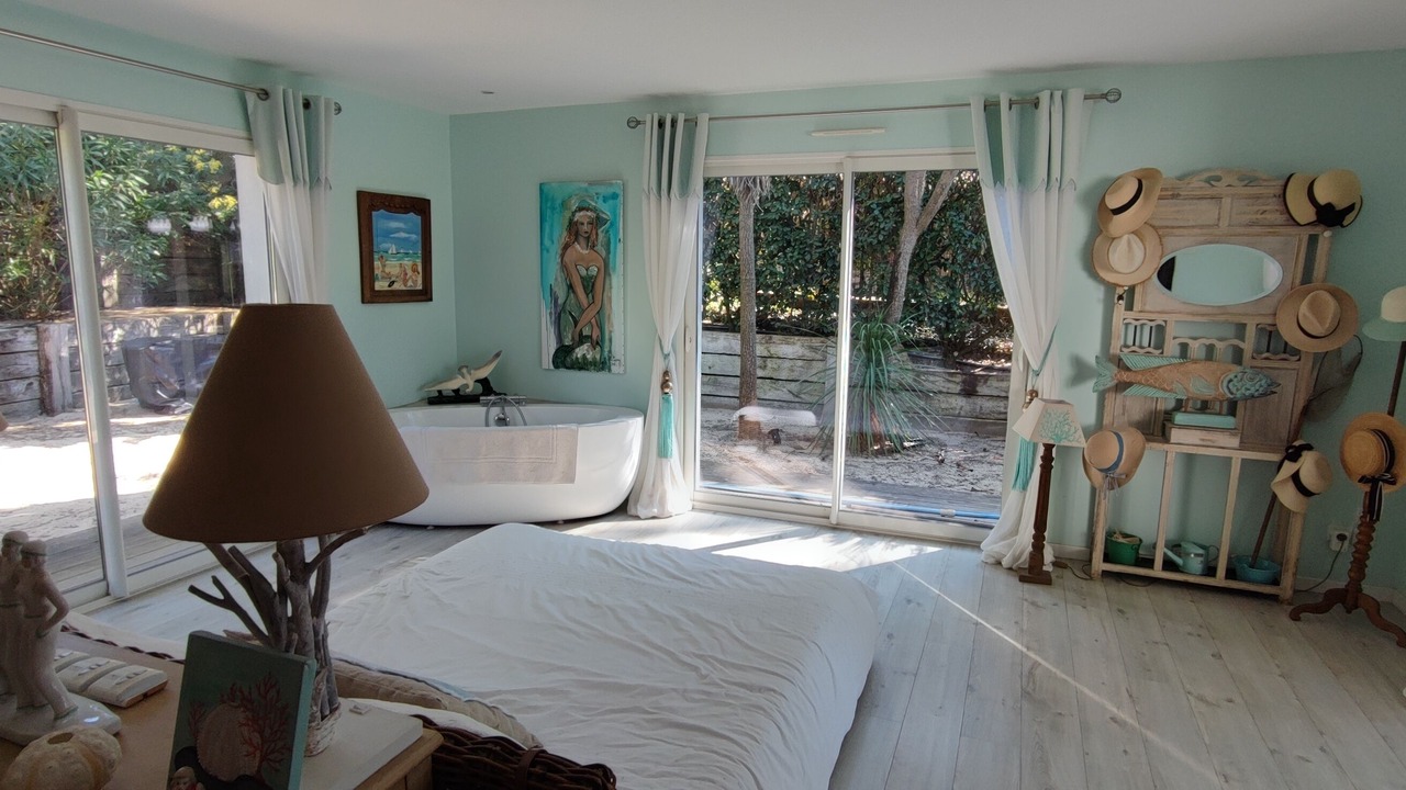 Photo of Bedroom in Arcachon