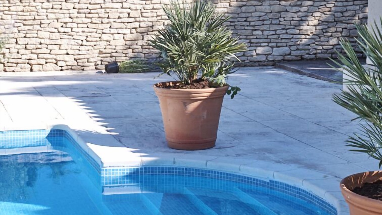 Photo of Outdoor in Maubec