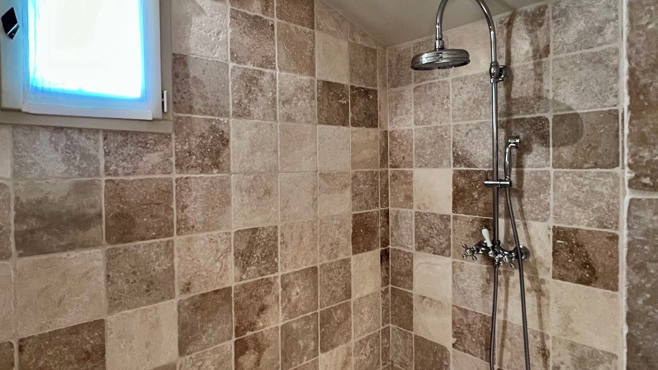 Photo of Bathroom in Goult