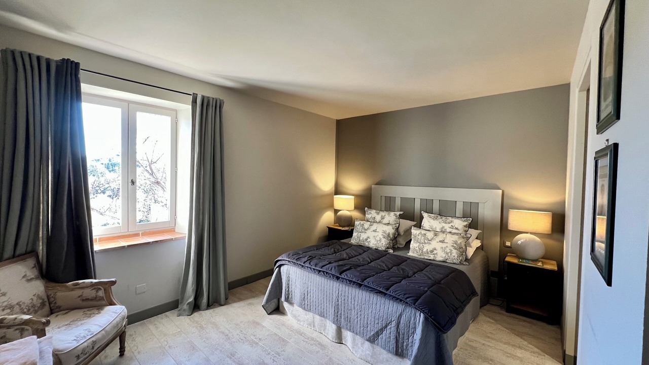 Photo of Bedroom in Goult