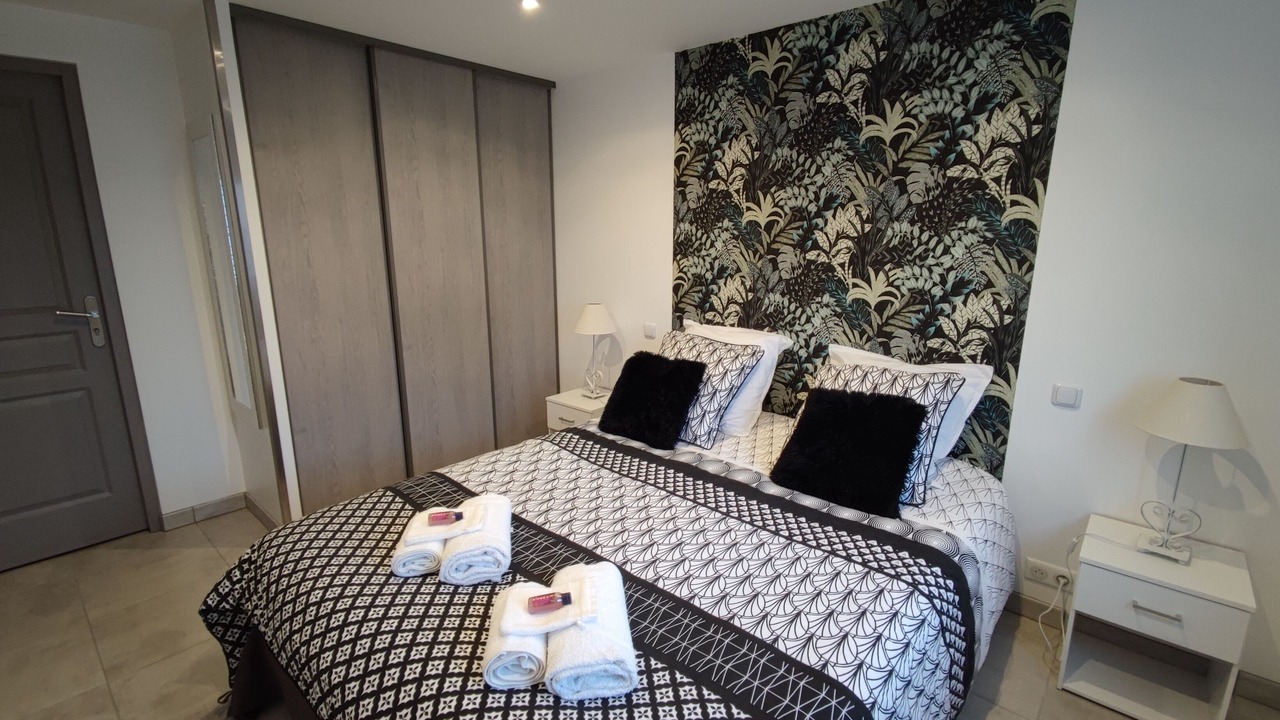 Photo of Bedroom in Semussac