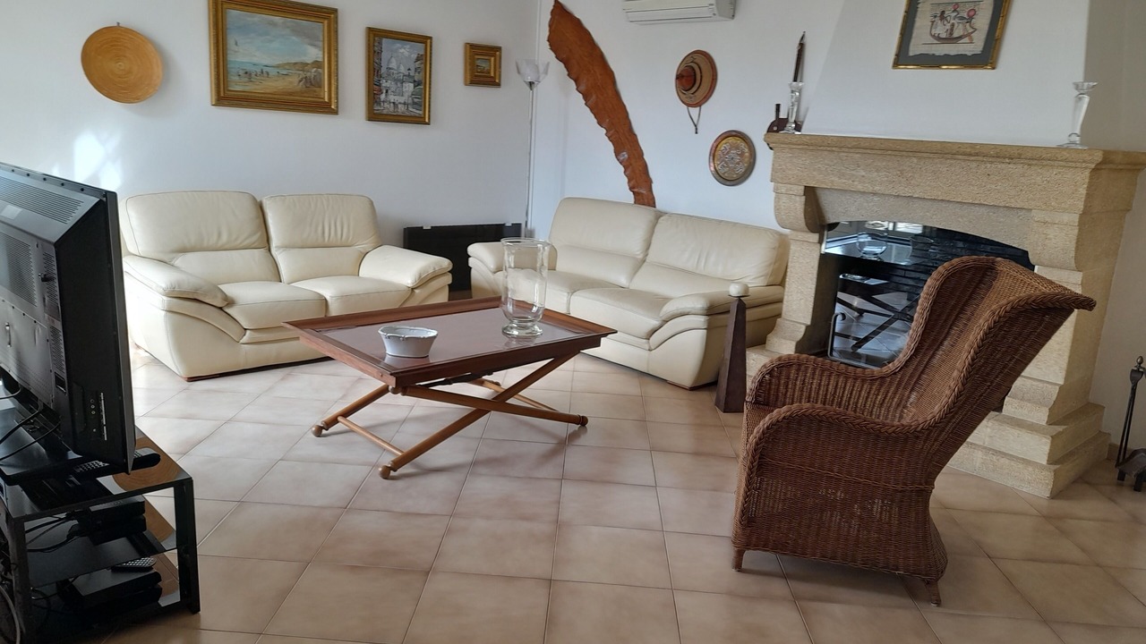 Photo of Livingroom in Bessan