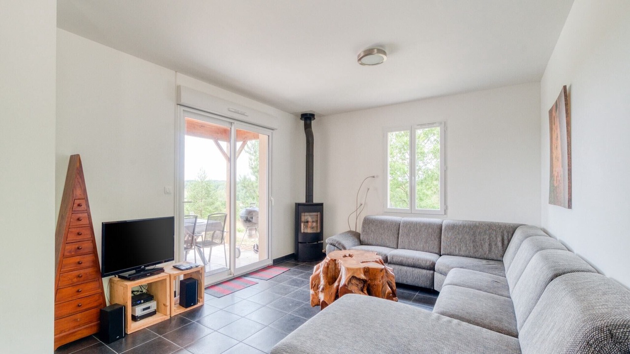 Photo of Livingroom in Sainte-Foy-de-Longas