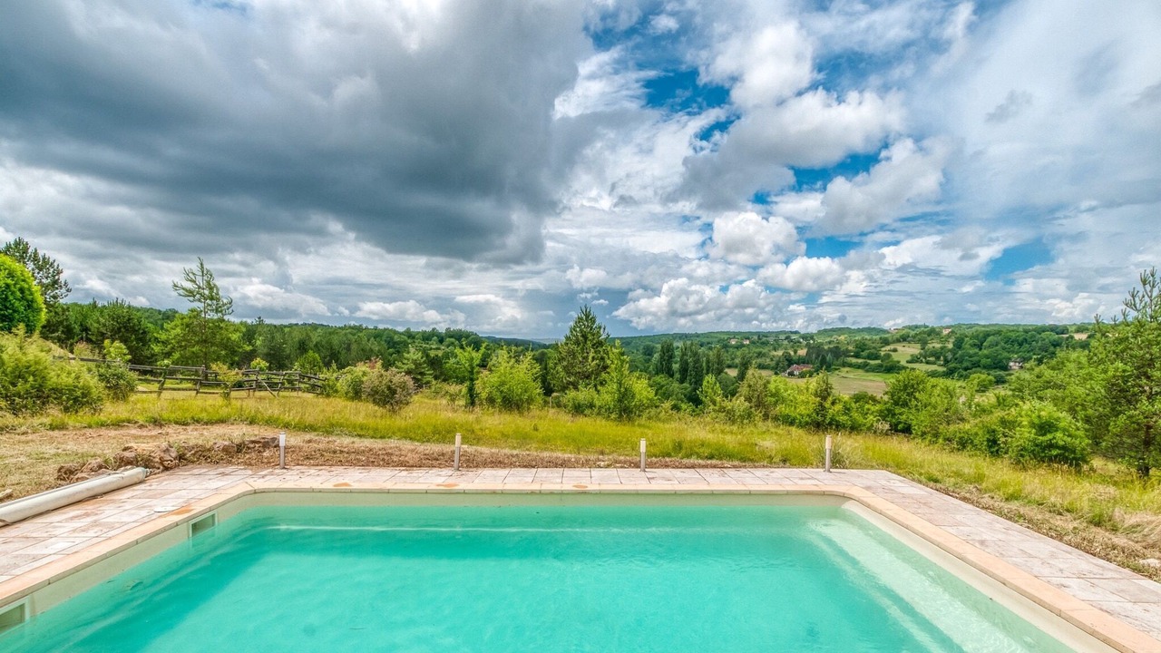 Photo of Outdoor in Sainte-Foy-de-Longas