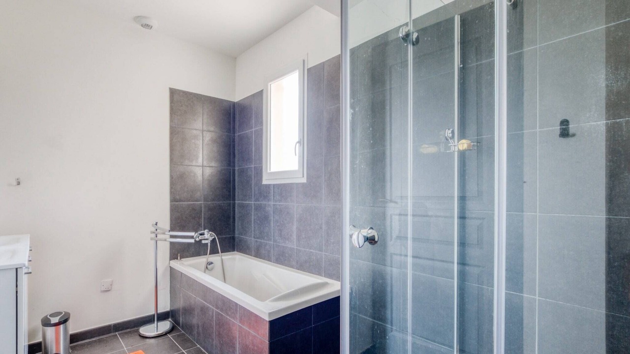 Photo of Bathroom in Sainte-Foy-de-Longas