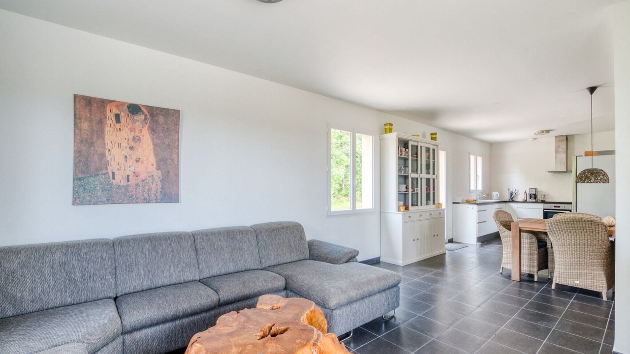 Photo of Livingroom in Sainte-Foy-de-Longas