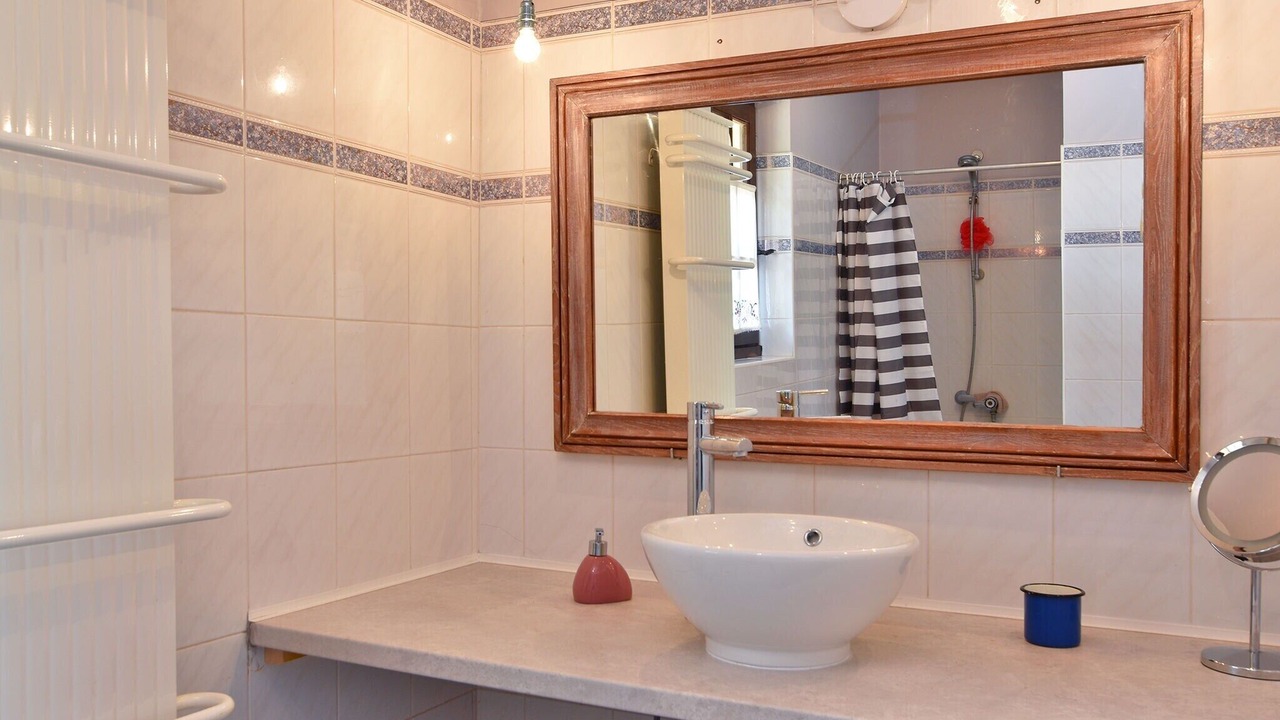 Photo of Bathroom in Loubejac