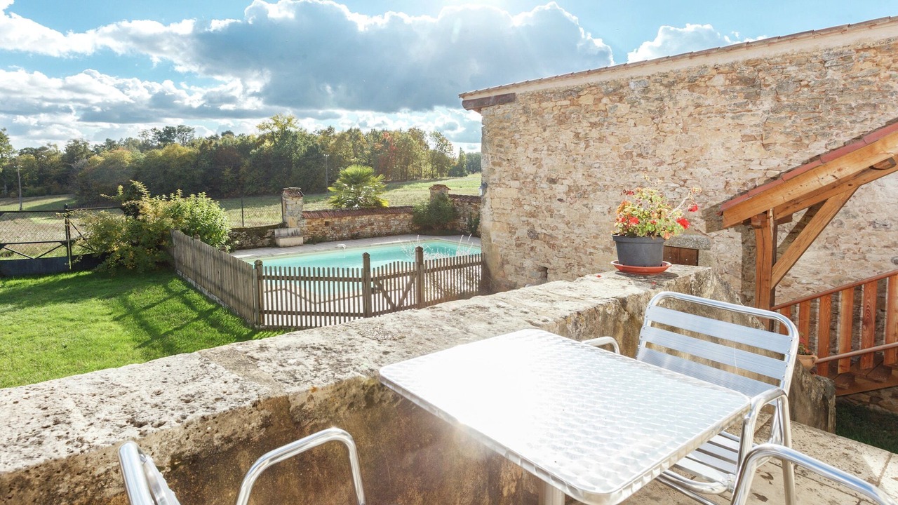 Photo of Patio Balcony in Loubejac