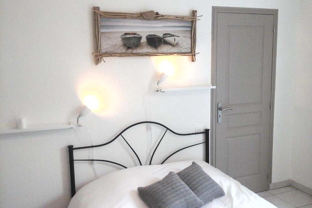 Photo of Bedroom in Servian