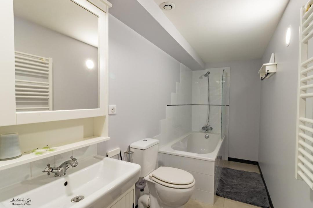 Photo of Bathroom in Le Fleix